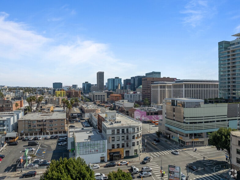 More Photos Of 3923 W 6th St, Los Angeles Office For Lease