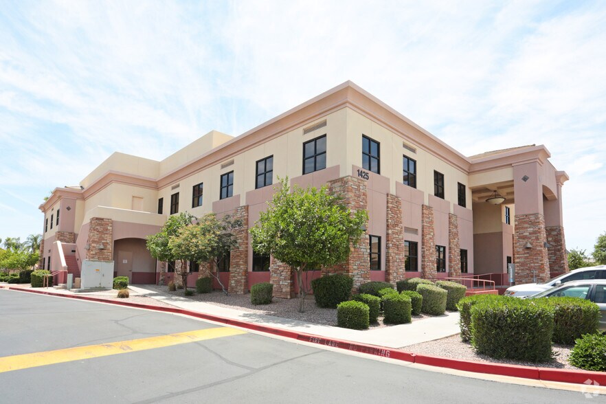 More Photos Of 1425 W Elliot Rd, Gilbert Medical For Lease