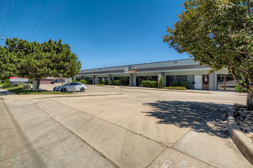 More Photos Of 380 S Potomac St, Aurora Industrial For Sale
