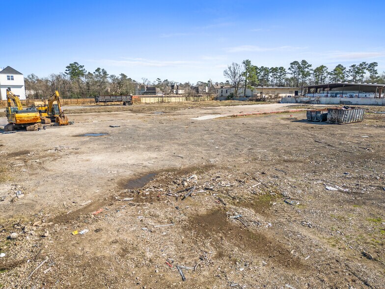 More Photos Of 3919 Pinemont Dr, Houston Land For Sale