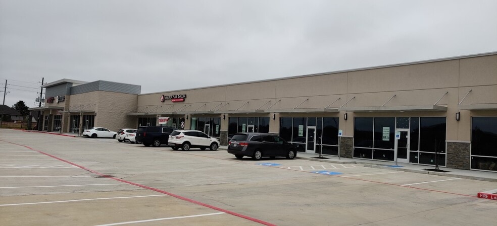 More Photos Of 25031 Westheimer Pky, Katy Storefront For Lease