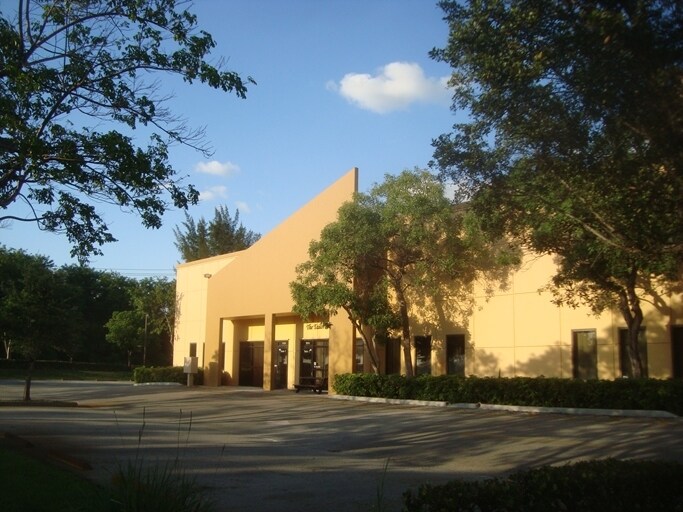 More Photos Of 5150 NW 109th Ave, Sunrise Warehouse For Lease