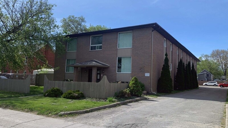More Photos Of 288 Romaine St, Peterborough Apartments For Sale