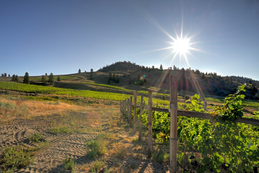 More Photos Of 26405 Garnet Valley Rd, Summerland Land For Sale