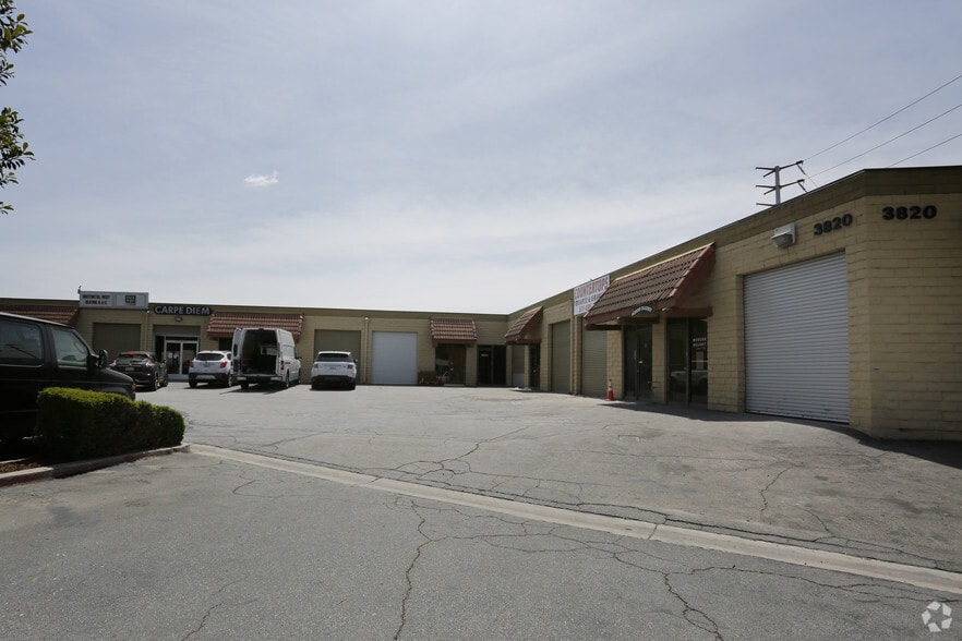 More Photos Of 3820 W Valley Blvd, Walnut Warehouse For Lease
