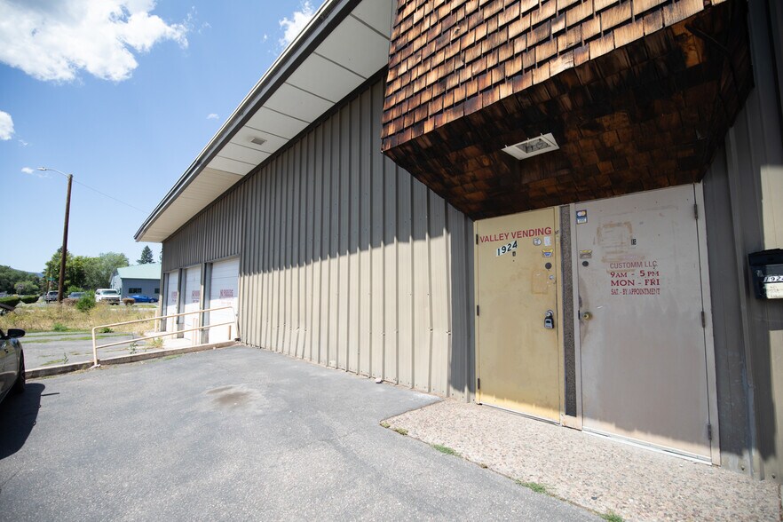 More Photos Of 1924 North Ave W, Missoula Warehouse For Sale