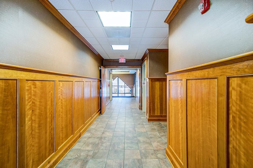 More Photos Of 120 West Ave, Saratoga Springs Office For Sale