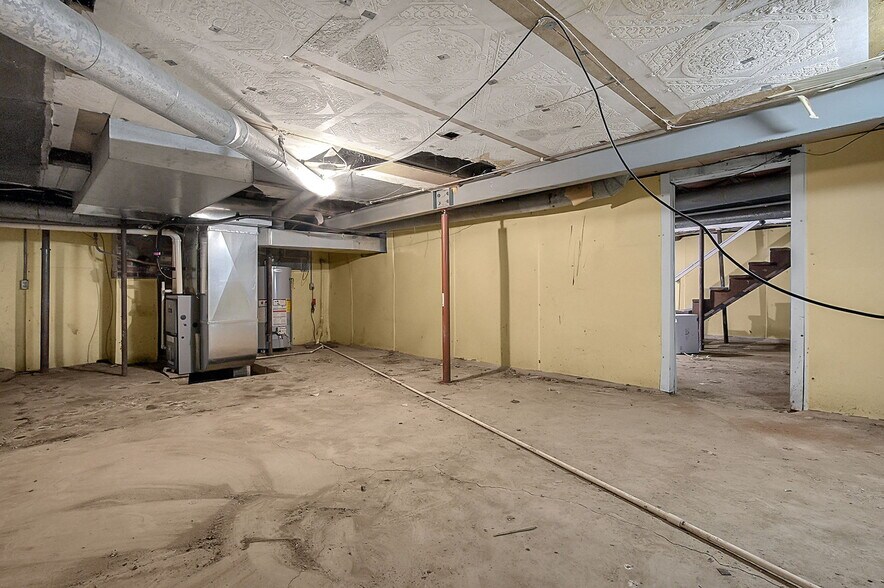 More Photos Of 1805 Columbus Rd, Granville Daycare Center For Sale