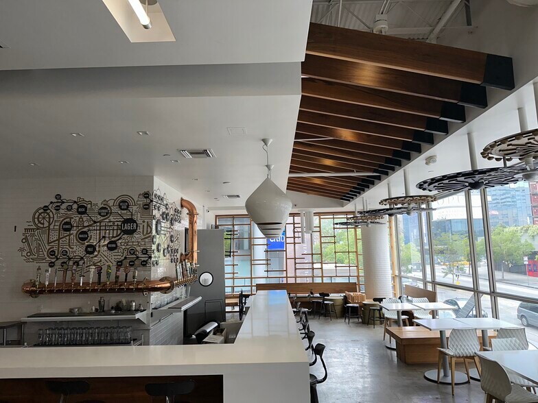 More Photos Of 3500 Wilshire Blvd, Los Angeles General Retail For Sale