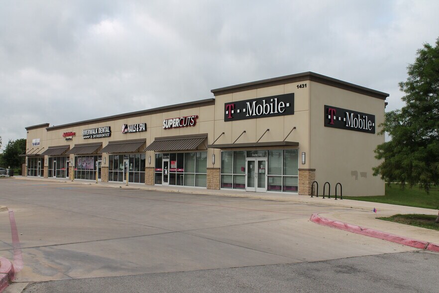 More Photos Of 1431 Palo Alto Rd, San Antonio Unknown For Lease