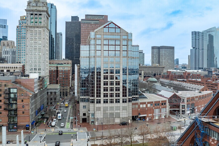 More Photos Of 200 State St, Boston Office For Lease