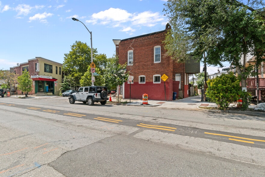 More Photos Of 200 W Lorraine Ave, Baltimore Storefront Retail Residential For Sale