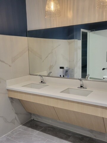 More Photos Of 160 Summit Ave, Montvale Medical For Lease