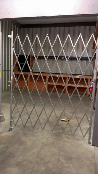 More Photos Of 1320 Highway 3 S, League City Warehouse For Lease