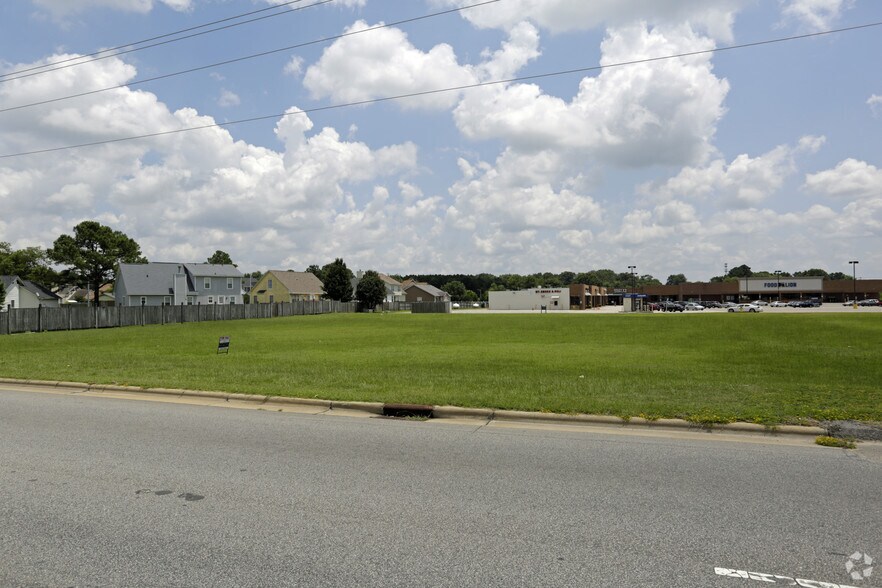 More Photos Of 8131 Cliffdale Rd, Fayetteville Land For Sale
