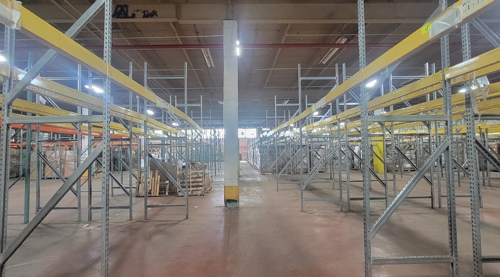 More Photos Of 802-848 Georgia Ave, Brooklyn Manufacturing For Lease