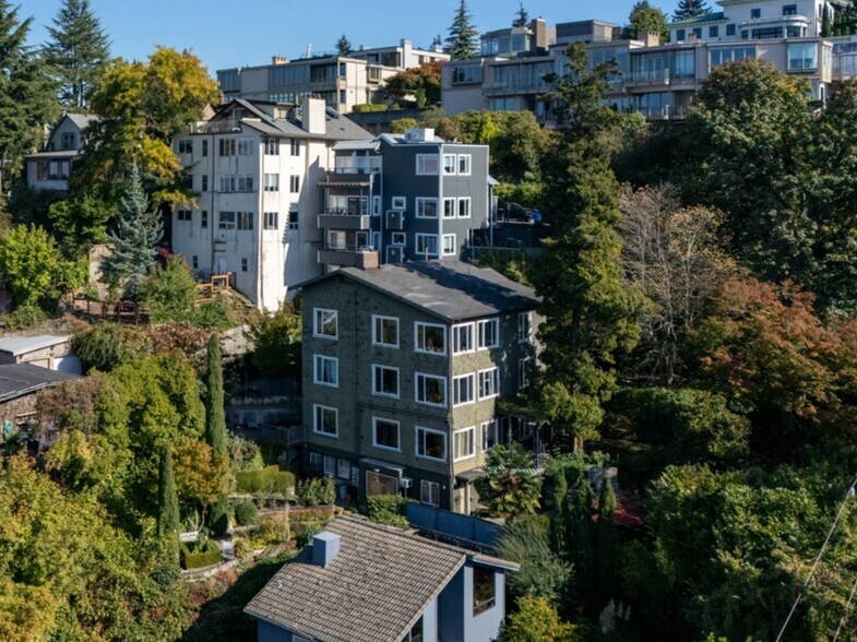 More Photos Of 814 E Howe St, Seattle Apartments For Sale