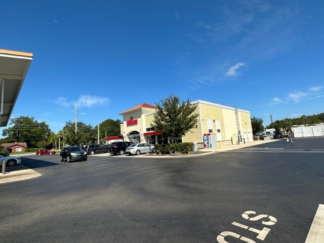 More Photos Of 3601 E Silver Springs Blvd, Ocala Service Station For Sale