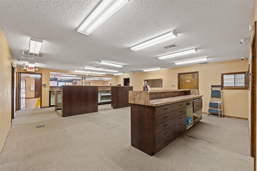 More Photos Of 10507 Spring Hill Dr, Spring Hill Medical For Lease