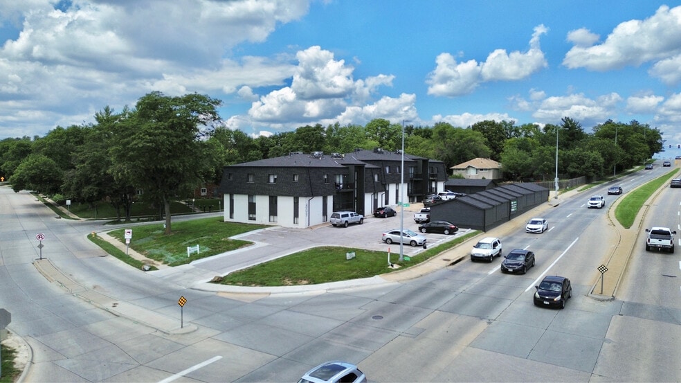 More Photos Of 809 N 121st St, Omaha Apartments For Sale
