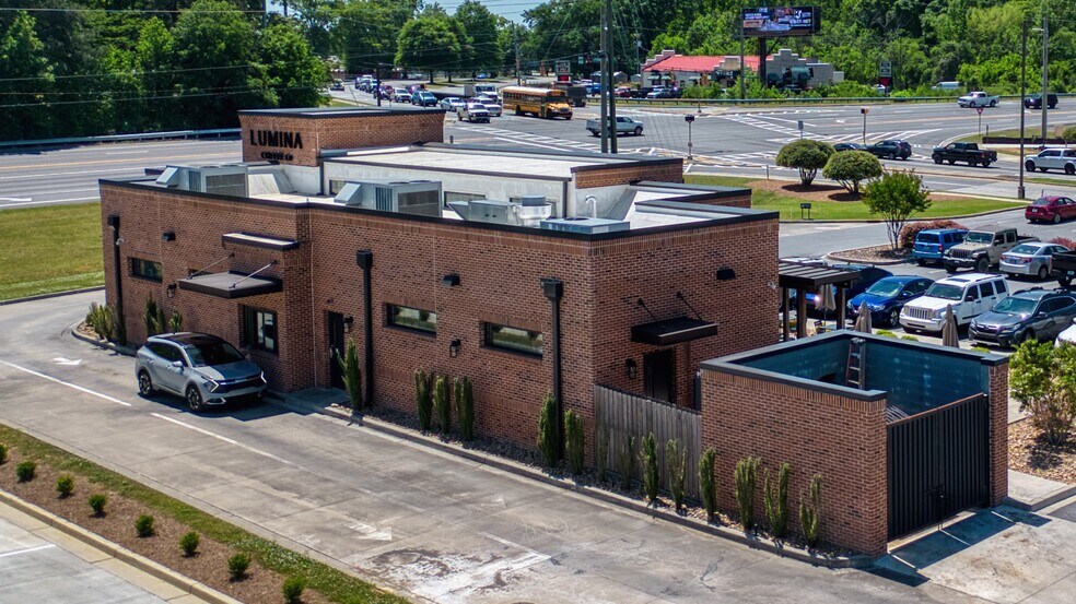 More Photos Of 640 Braves Blvd NE, Rome Freestanding For Sale