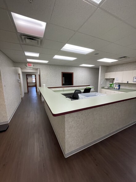 More Photos Of 3075 Governors Place Blvd, Dayton Medical For Sale