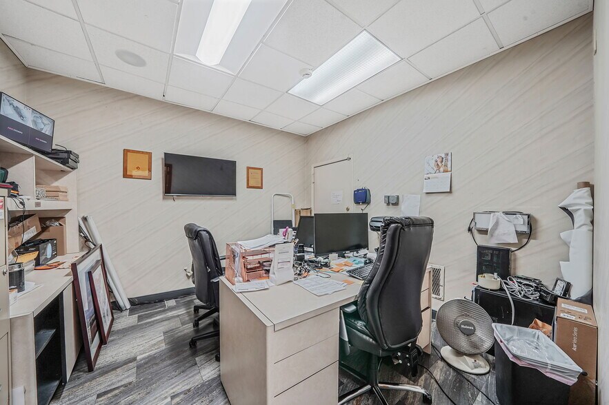 More Photos Of 203 Rockaway Ave, Valley Stream Office For Sale
