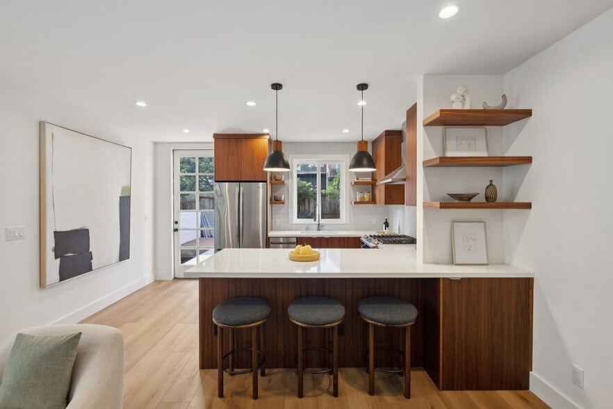 More Photos Of 253 5th Ave, San Francisco Apartments For Sale