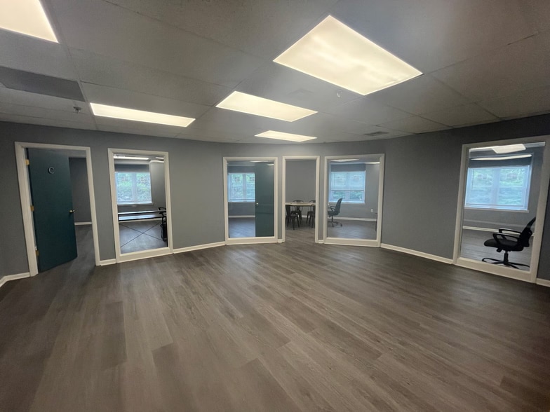 More Photos Of 4201 Church Rd, Mount Laurel Office For Lease