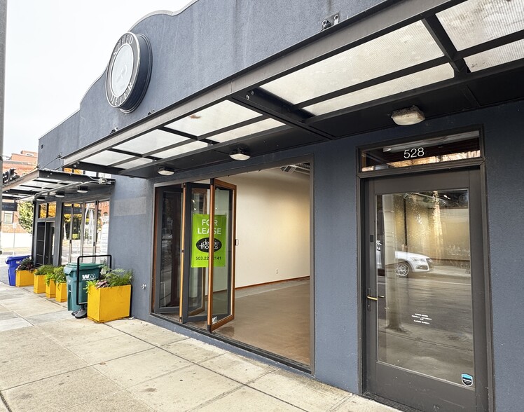 More Photos Of 528 NW 11th Ave, Portland Storefront For Lease