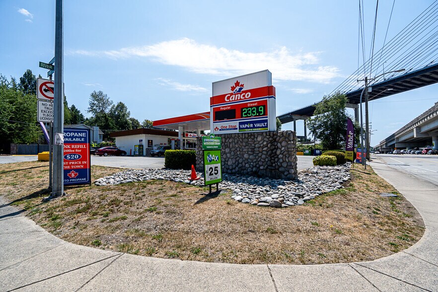 More Photos Of 10240 River Rd, Delta Service Station For Sale