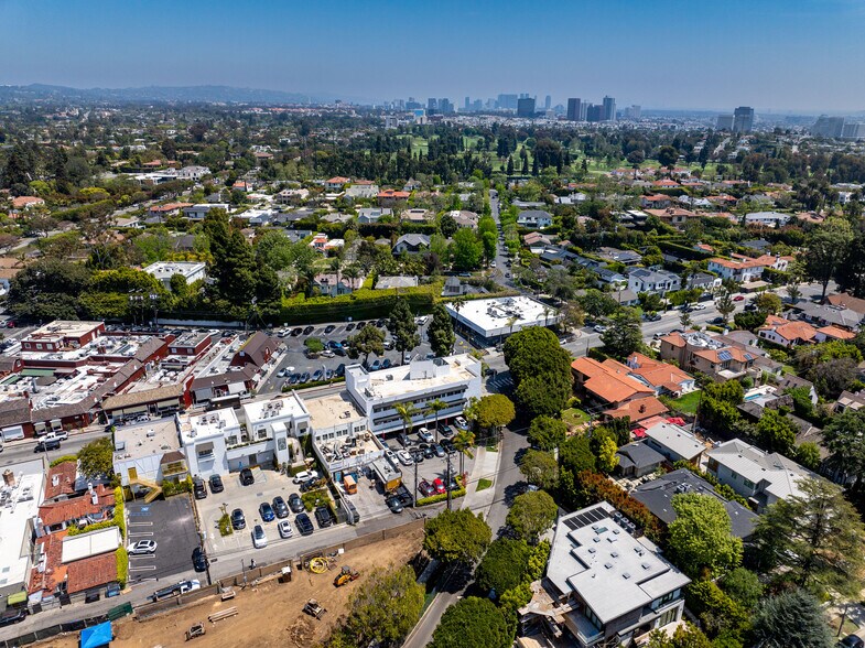 More Photos Of 270 26th St, Santa Monica Medical For Sale