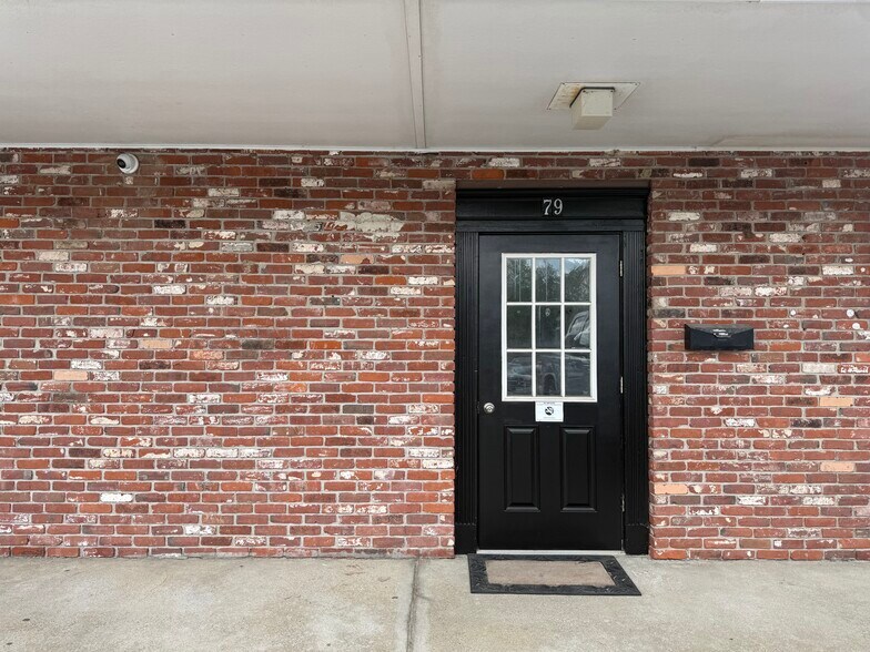 More Photos Of 79 Reservoir St, Holden Office For Lease