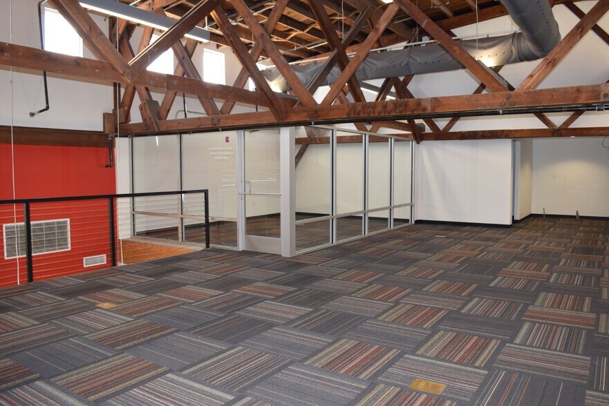 More Photos Of 201 E Broadway St, North Little Rock Freestanding For Lease