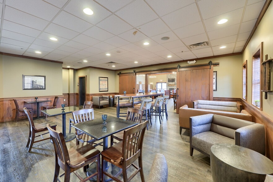 More Photos Of 3610 Newport rd, Intercourse Specialty For Lease