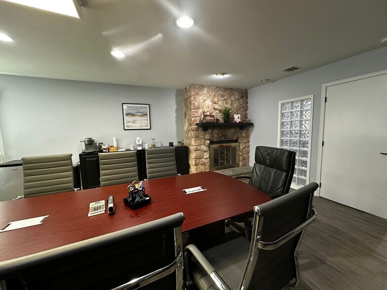 More Photos Of 1160 Beacon Ave, Manahawkin Medical For Lease