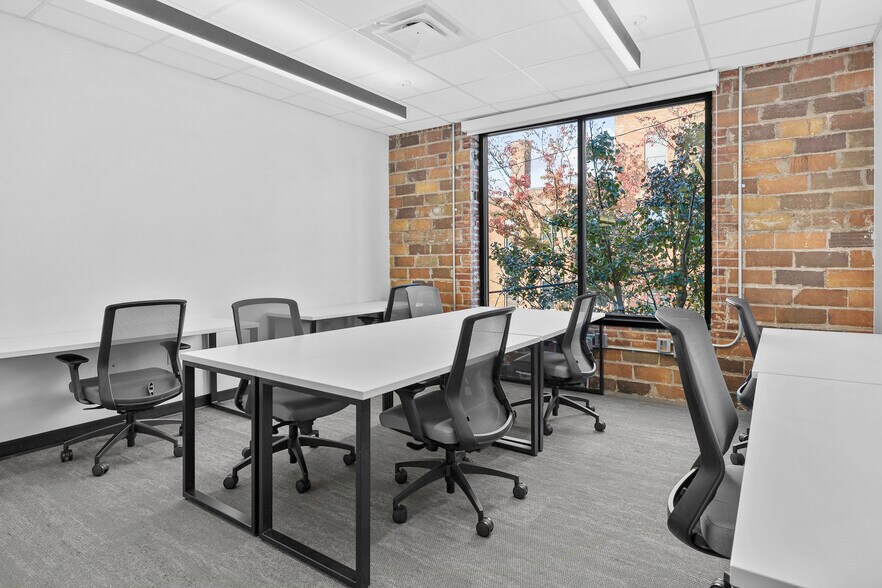 More Photos Of 200 S 1st St, Ann Arbor Office For Sale