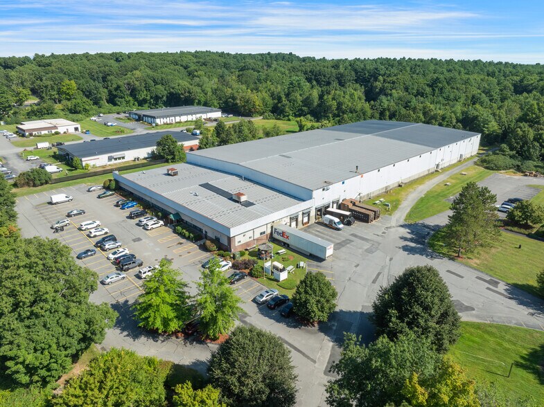 More Photos Of 525 Great Rd, Littleton Warehouse For Sale