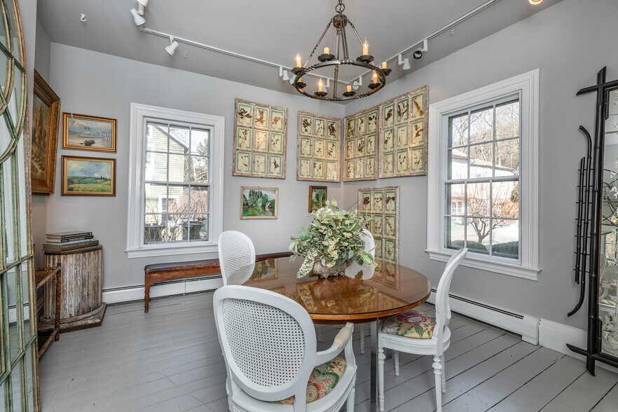 More Photos Of 259 Main St S, Woodbury Apartments For Lease