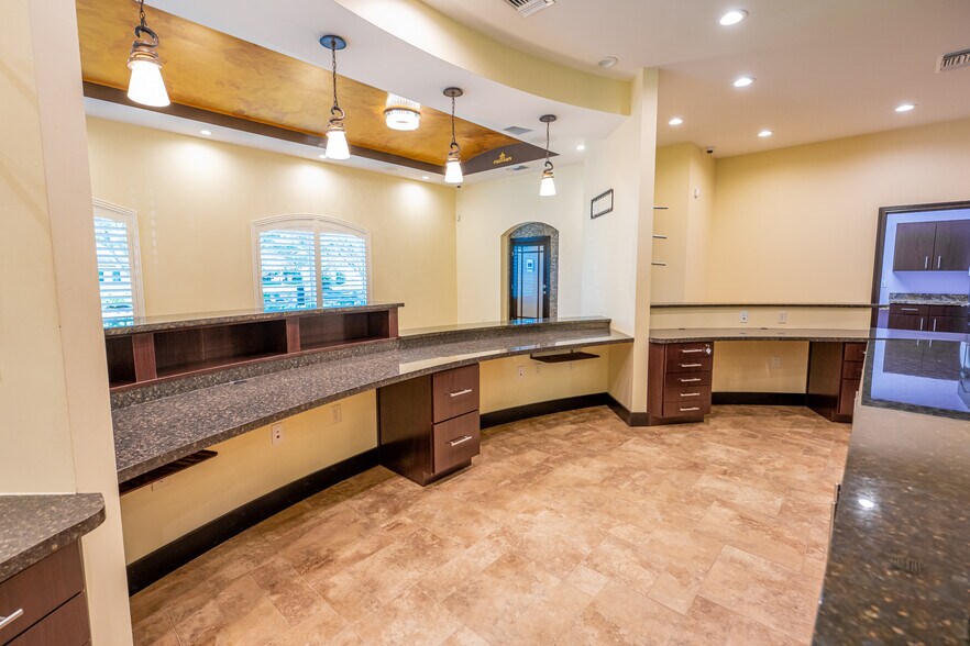 More Photos Of 8550 NE 138th Ln, The Villages Medical For Sale