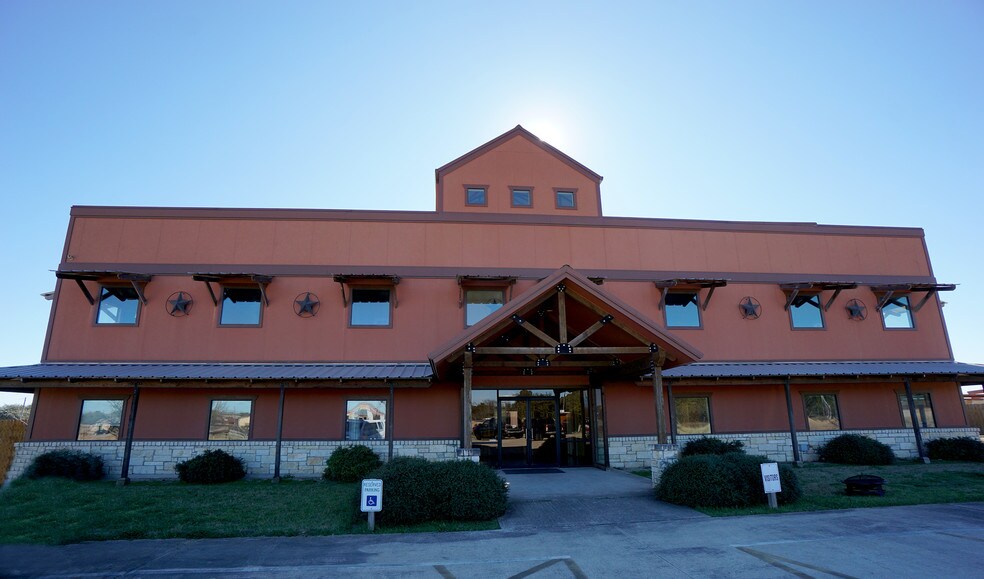 Primary Photo Of 12901 W State Highway 29, Liberty Hill Office For Lease