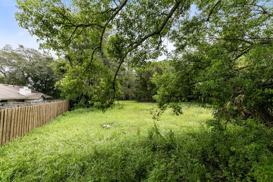 More Photos Of 4607 N Pine Hills Rd, Orlando Office Residential For Sale