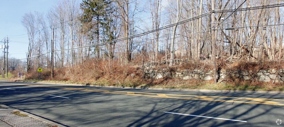 More Photos Of 3116 E Main St, Mohegan Lake Land For Lease