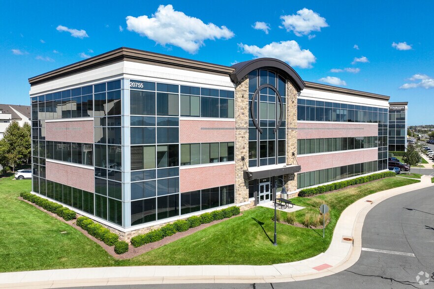 Primary Photo Of 20755 Williamsport Pl, Ashburn Medical For Sale