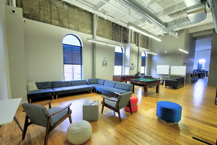 More Photos Of 60-66 Pearl St, Portland Office For Lease