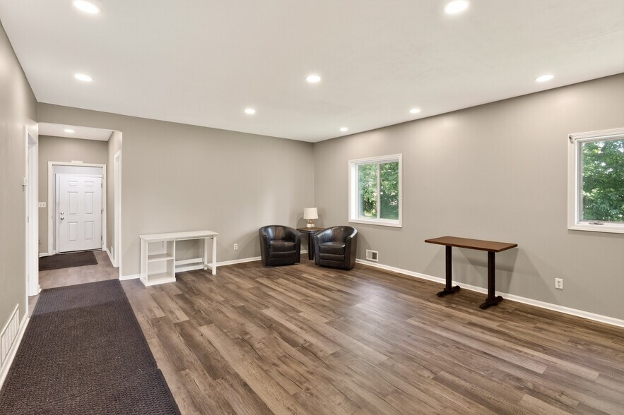 More Photos Of 6107 Loomis Rd, Farmington Office For Sale