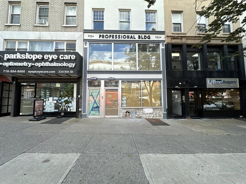 More Photos Of 332A 9th St, Brooklyn Office Residential For Lease