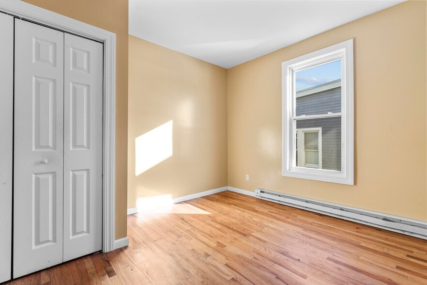 More Photos Of 701-703 S Main St, Waterbury Apartments For Sale