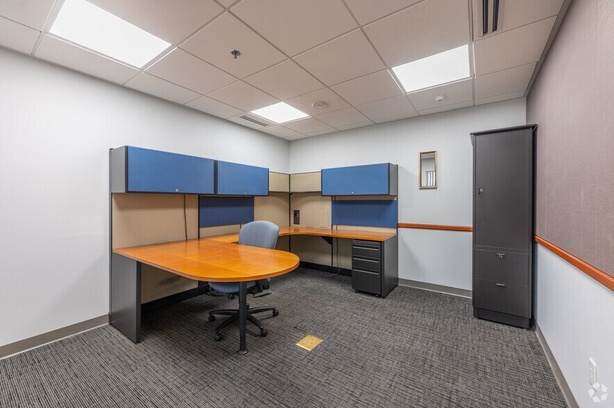 More Photos Of 4220 S Maryland Pky, Las Vegas Unknown For Lease