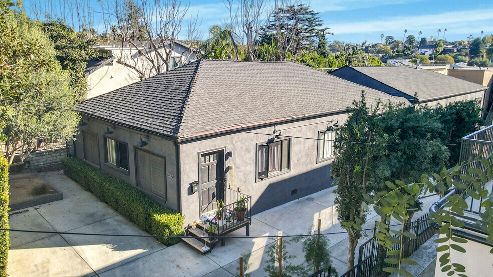 More Photos Of 732 Robinson St, Los Angeles Apartments For Sale